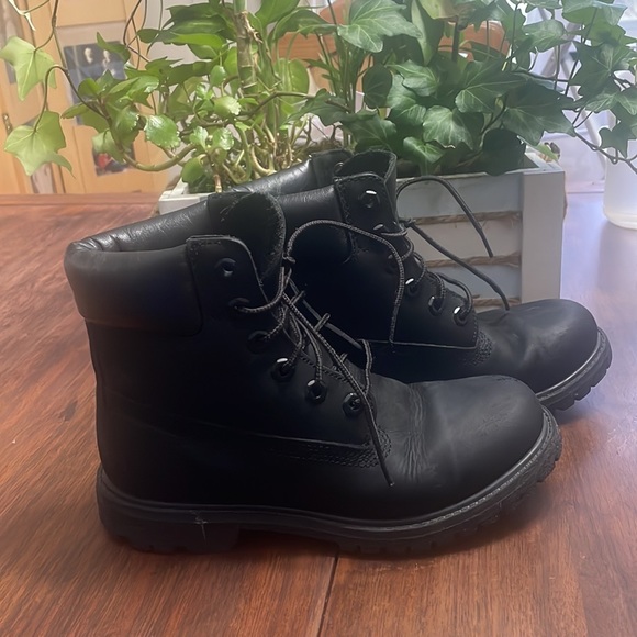 Timberland Winter Boots - Picture 3 of 11